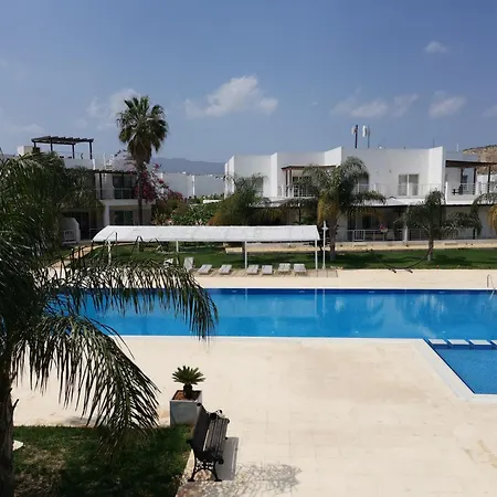 трехкомнатные в жилом комплексе Caesar D4 Flat13 Appartement