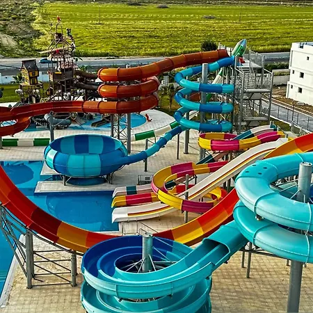 трехкомнатные в жилом комплексе Caesar D4 Flat13 Boghaz